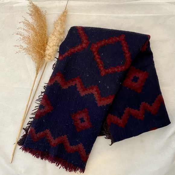 Wilfred Diamond Mosaic Blanket Scarf - Picture 2 of 3